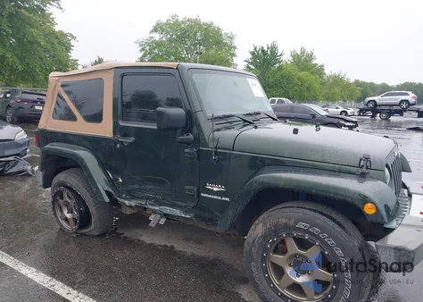 2010 Jeep Wrangler Sahara из США, поврежденный, VIN 1J4AA5D19AL133321